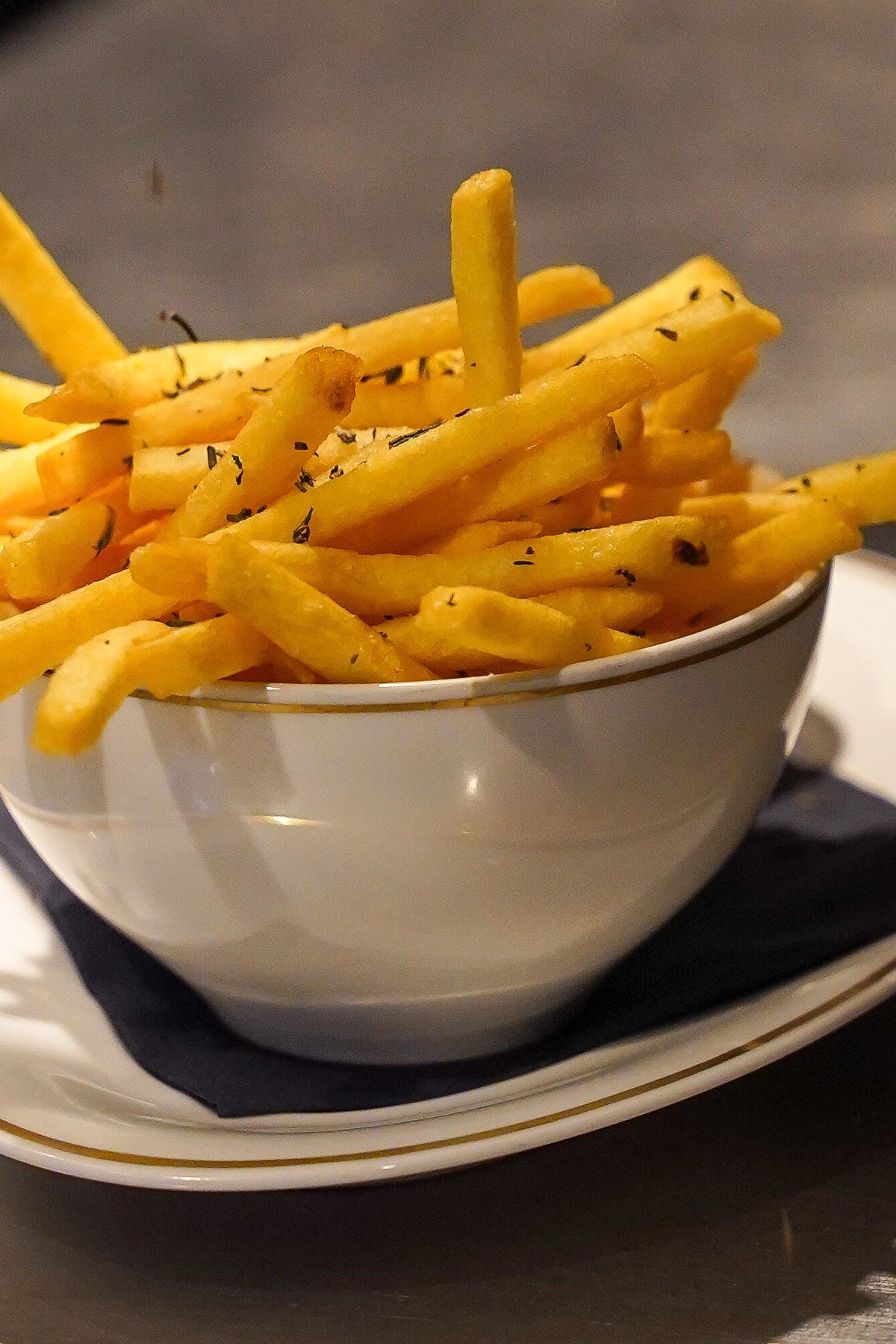 La Frite with bistro mayonnaise